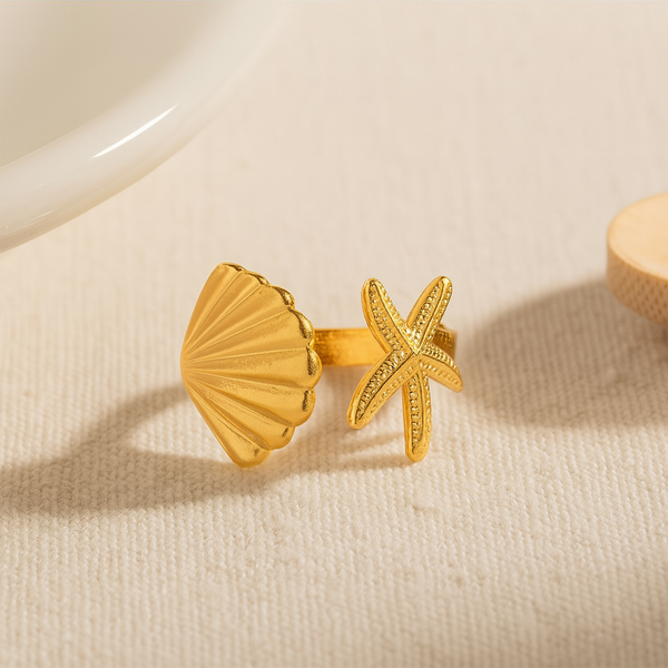 Golden Seashell & Starfish Ring – Beachy Vibes in Style
