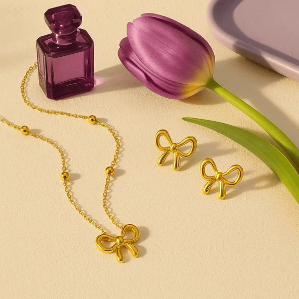 ✨ Golden Bow Necklace & Earring Set