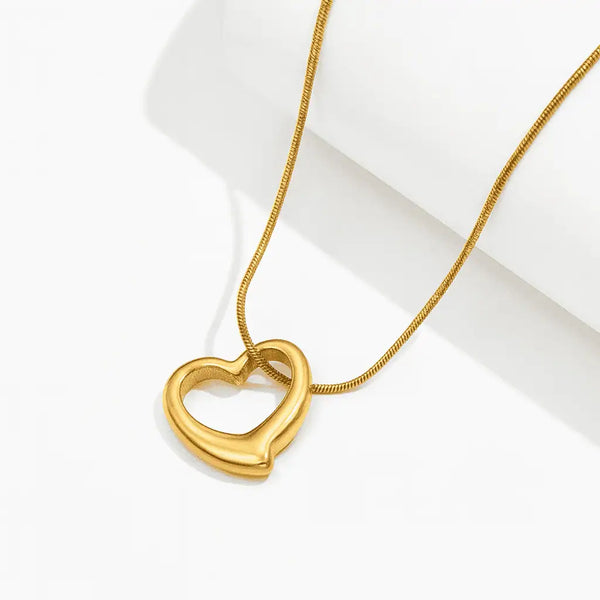 Open-Heart Pendant Necklace -Waterproof and Anti-Tarnish