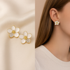 Daisy Glow Stud Earrings